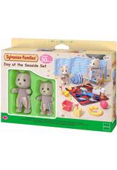 Sylvanian Families Set da Gioco con Pupazzetti in Spiaggia 