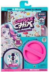 Poup�e Capsule Chix Magic Famosa 700015398