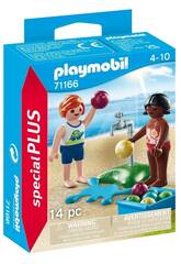 Playmobil Special Plus Meninos com Bales de gua 71166