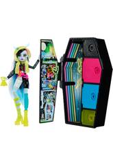 Monster High Skulltimate Secrets Neon Frights Frankie Stein Doll Mattel HNF79