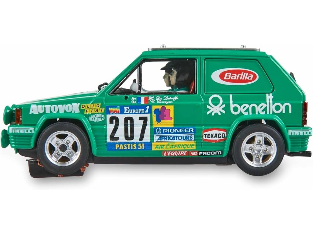 Scalextric 1:32 Fiat Panda del Dakar