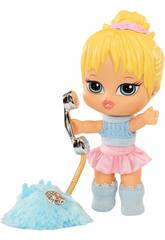 Bratz Babyz Runwayz Poupe Cloe avec accessoires