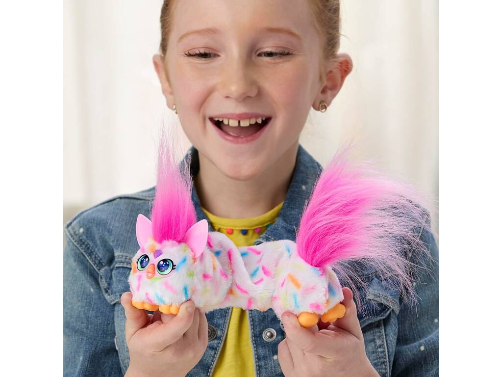 Furby Furblets DJ Peluche Berry-Cup-Cake avec sons