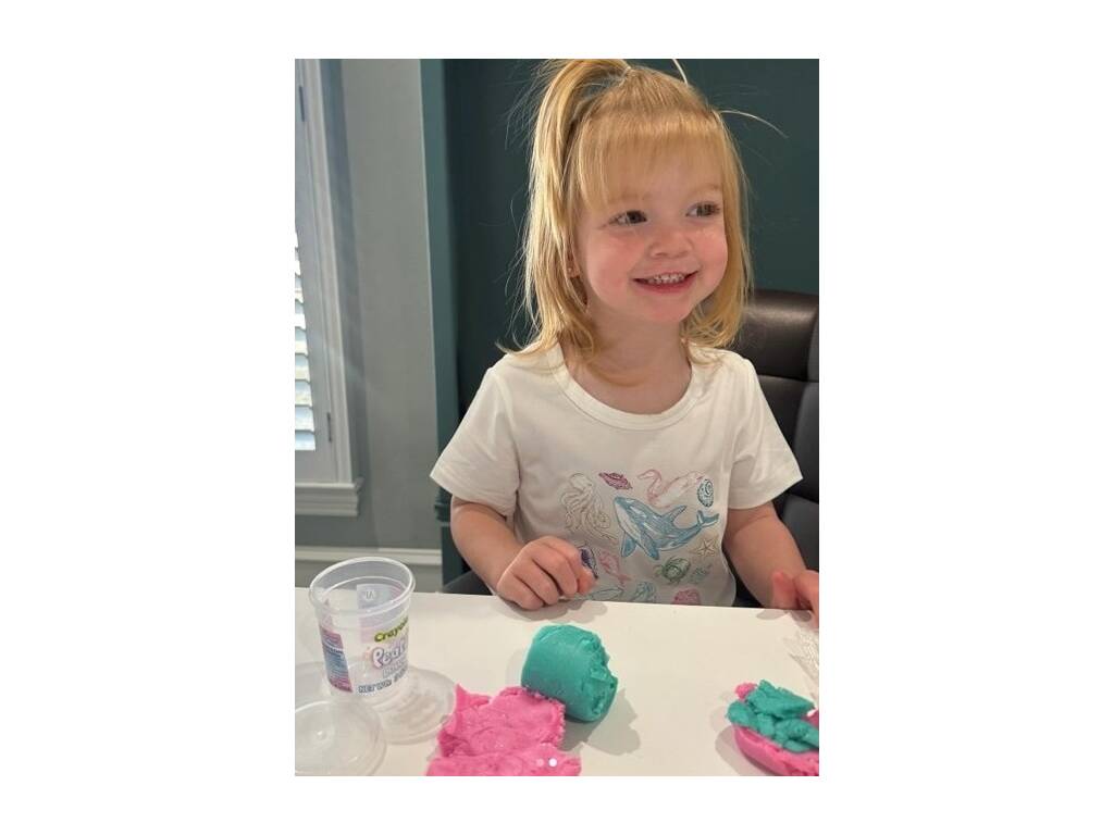 Crayola Maleta Criativa Pearl Dough com Plasticina e Ferramentas