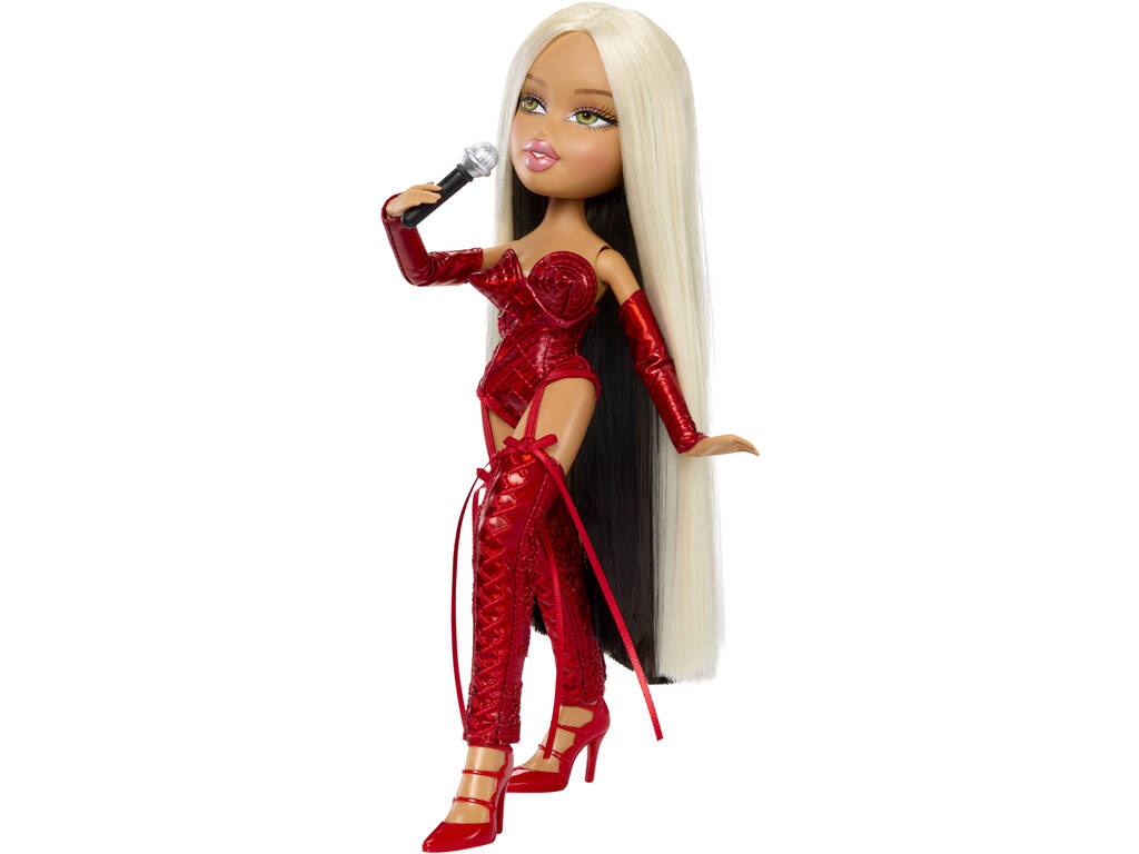 Poupée Bratz Lola Indigo 2 looks