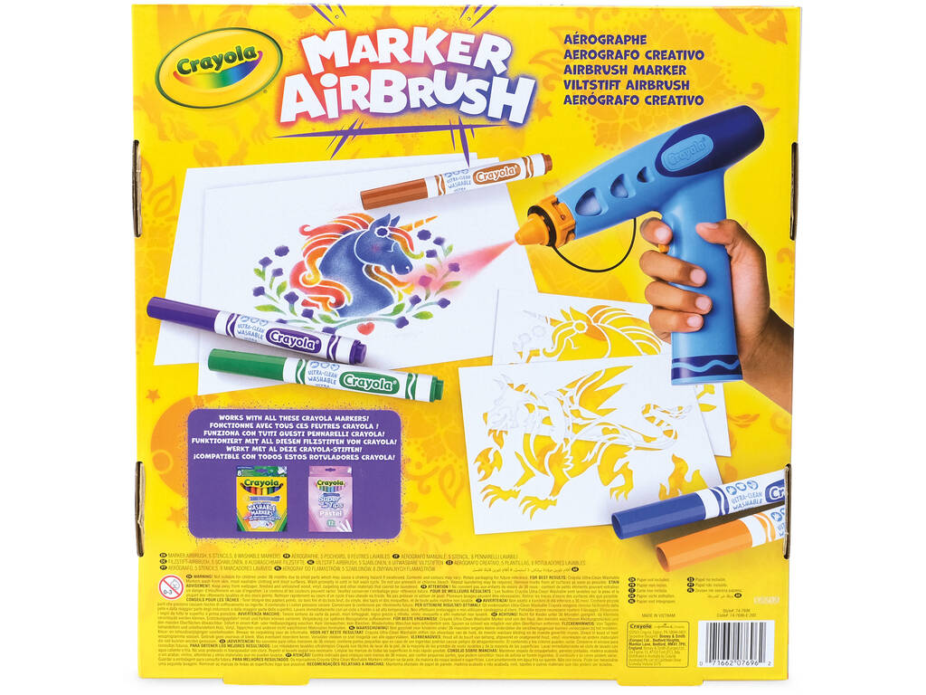 Kreativer Airbrush mit Filzstiften und Schablonen